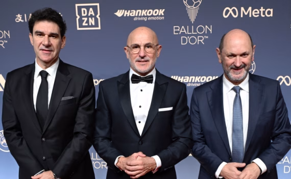 Χρυσή Μπάλα: Κορυφαίος προπονητής της χρονιάς ο Ντε Λα Φουέντε